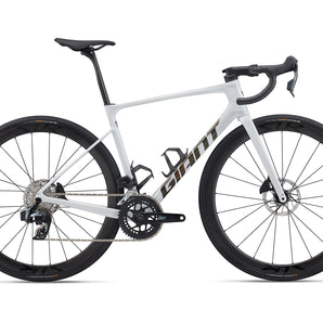 GIANT DEFY ADVANCED PRO 1 - SRAM RIVAL (5TH GEN)